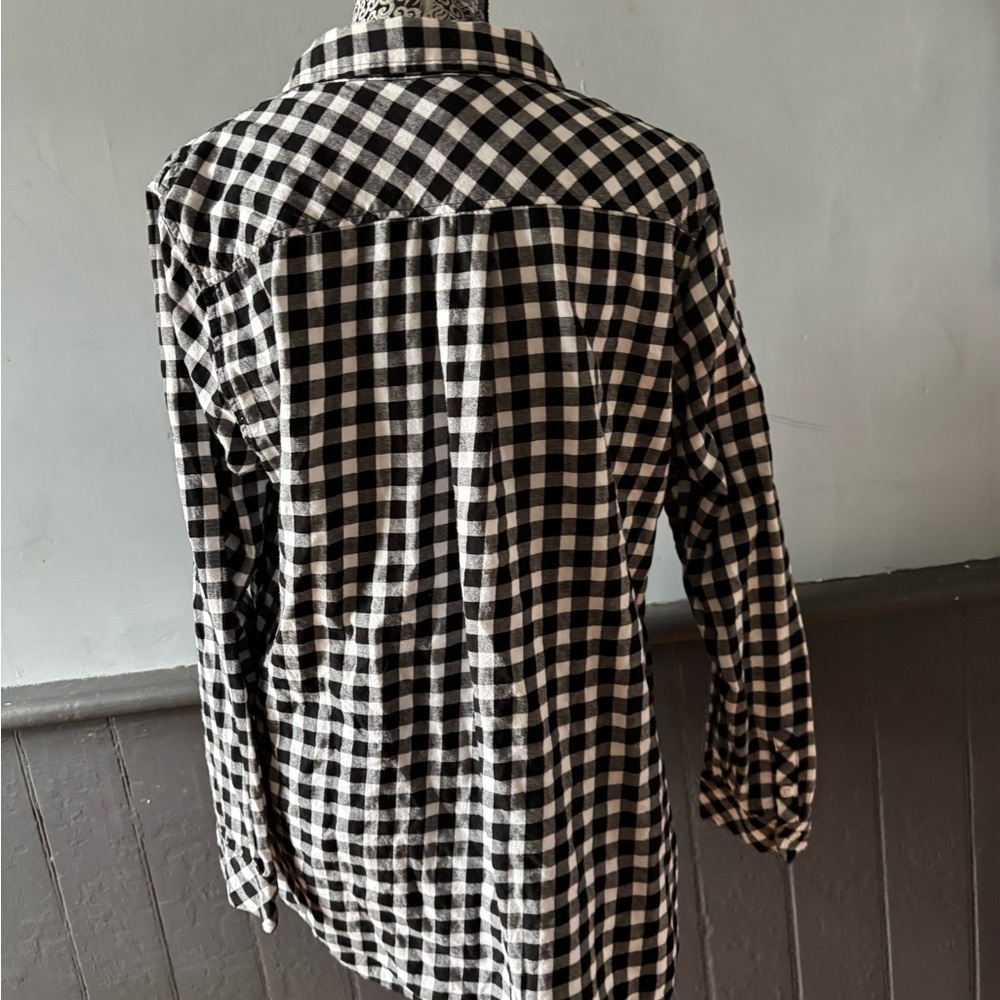 Croft & Barrow Gingham Check Half Button Down Shirt - Picture 3 of 5